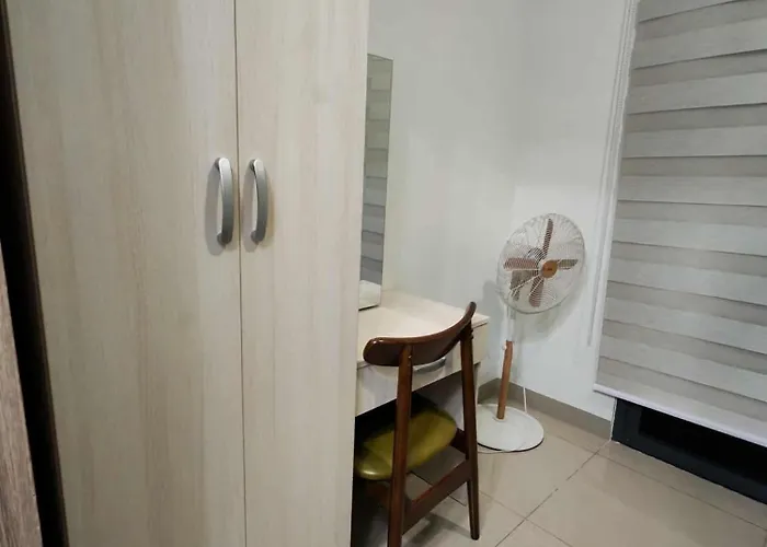 Shore 2 Residences Tower 3 3* マニラ市